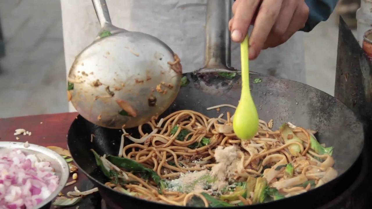 35 Restaurants In China Were Busted or Under Investigation For Dosing Food With Opium Poppy In Order To Get Customers Hooked.

A restaurant owner there just confessed to police that to keep customers coming back, he had infused his noodles with 2 kilograms (4.4 pounds) of pulverized poppy buds—which can contain narcotics like morphine and codeine—that he bought in August for 600 yuan ($98).
Apparently, it worked; the restaurant boss said customer numbers leapt after he started using his “special” seasoning. Chinese authorities say doses were enough to addict frequent diners, reports the South China Morning Post