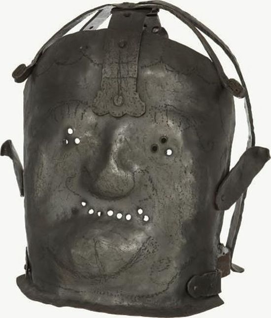 An insanity mask from the 17th century.