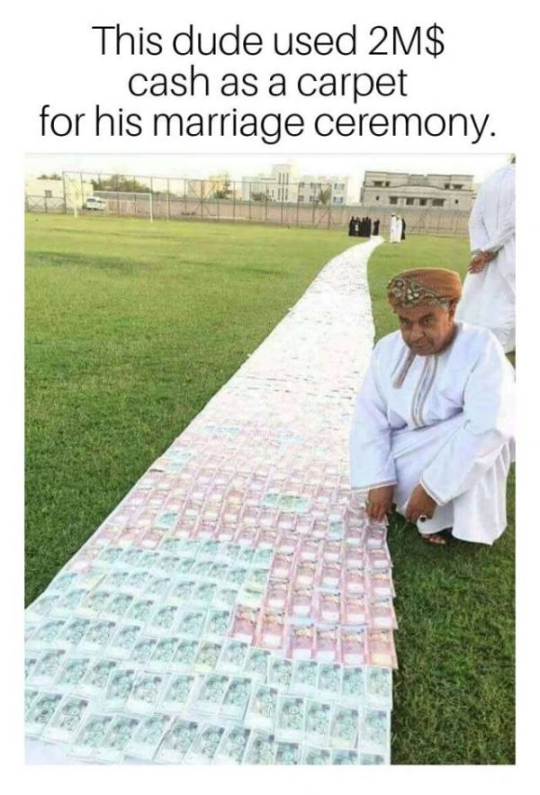 This dude used 2M$ cash as a carpet for his marriage ceremony.