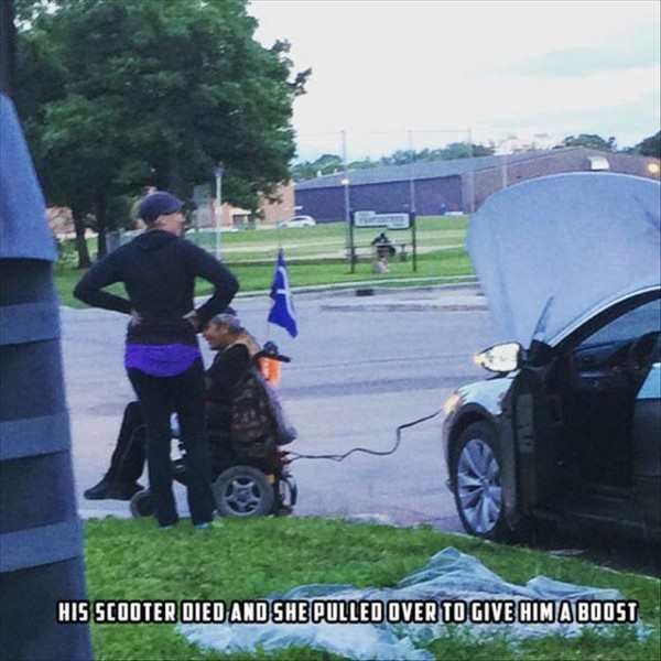 grass - His Scooter Died And She Pulled Over To Give Him A Boost