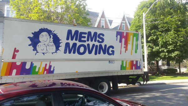 mural - Mems Moving