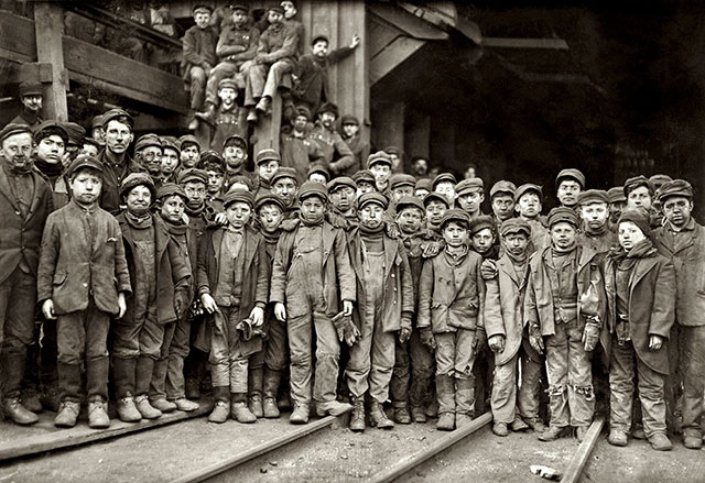 Breaker Boys at the Pennsylvania Coal Company’s mine, 1910