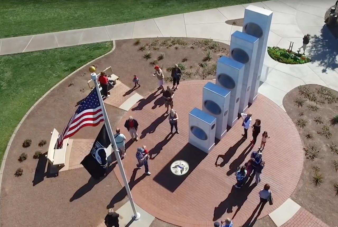 At precisely 11:11 a.m. each Veterans Day (Nov. 11), the sun’s rays pass through the ellipses of the five Armed Services pillars to form a perfect solar spotlight over a mosaic of The Great Seal of the United States.