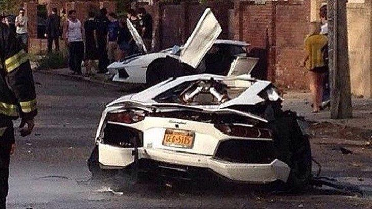 Absolutely totalled white lamborghini