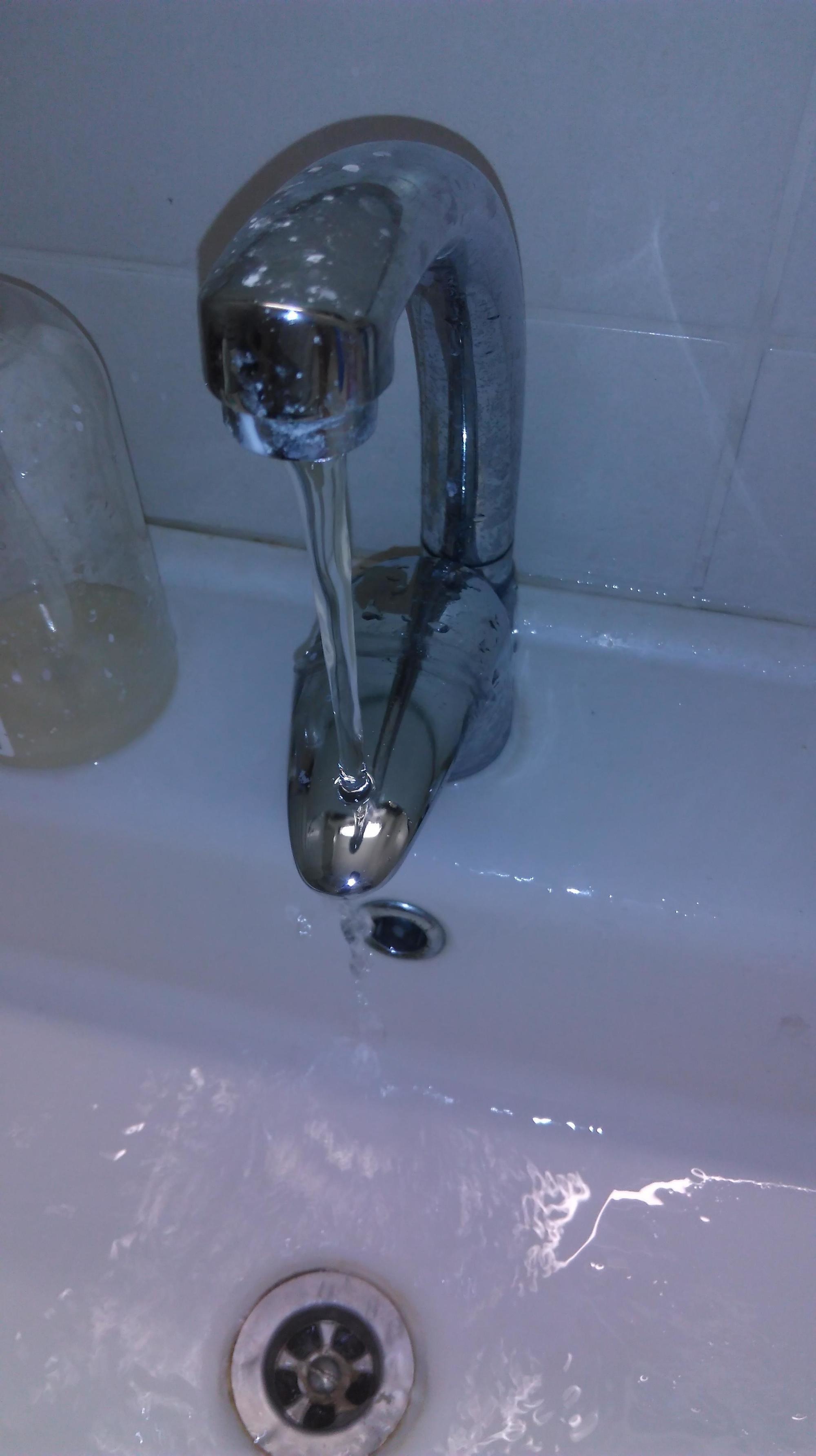 faucet that goes all over itself.