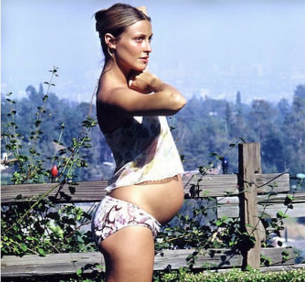 Pregnant Actress Sharon Tate enjoying a nice day in her yard. A few hours later and steps away she and 4 others would be slaughtered by members of Charles Manson’s crime family. Los Angeles. Aug. 9, 1969