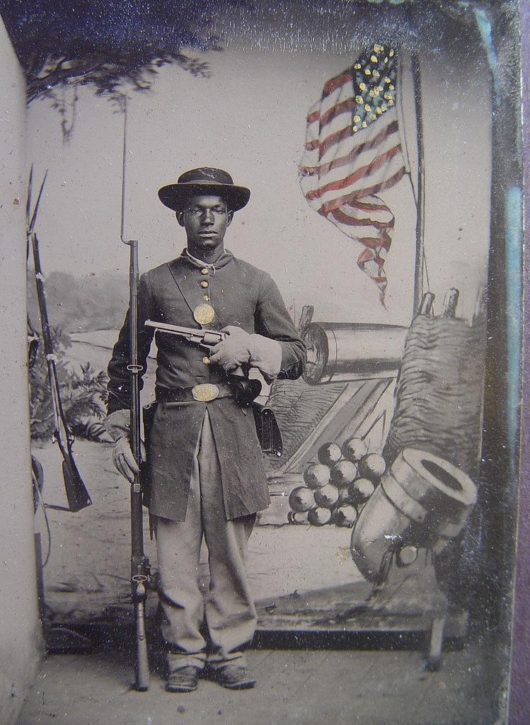 Portrait of a Union soldier in Missouri, 1863