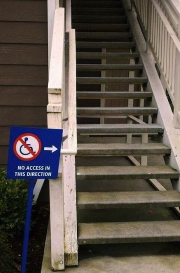 Humour - No Access In This Direction