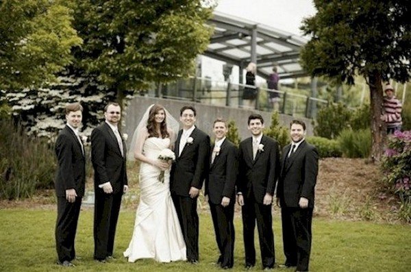 best wedding photobombs