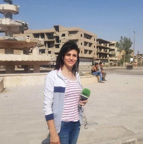 Today this reporter became the first woman to enter Syrian city of Mayadin without a Hijab since 2012. the city was liberated from ISIS few days ago.