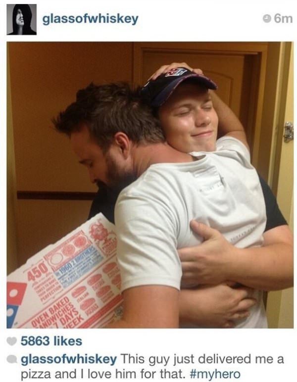 wholesome meme about aaron paul pizza - glassofwhiskey 6m 1992 Baked Wiches 5863 glassofwhiskey This guy just delivered me a pizza and I love him for that.