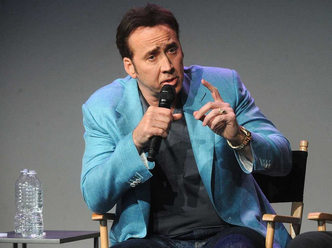 Nicolas Cage beat Leonardo DiCaprio in a bidding war over a $276,000 stolen Mongolian dinosaur skull.