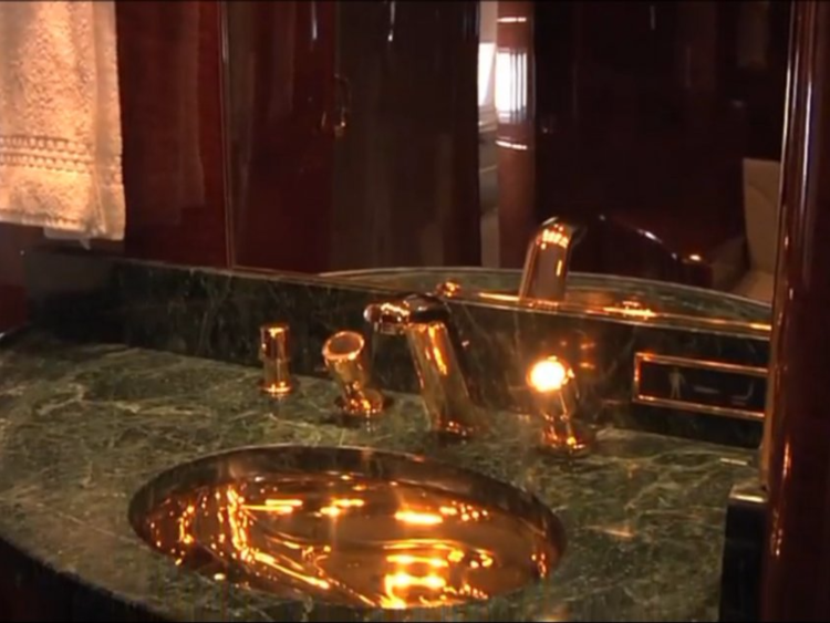 Donald Trump installed a gold bathroom in his $100 million jet.