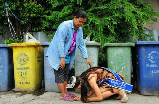 After winning miss thailand 2015, Kanittha ” mint ” Phasaeng goes back to visit her single mom and kneels before her, showing the utmost respect to the woman who collected and recycled trash her hole life to raise her