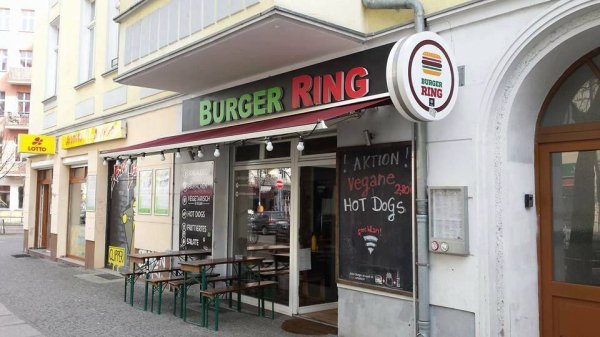 retail - Ring Burger Ring Aktion Yegane Hot Dogs Toe