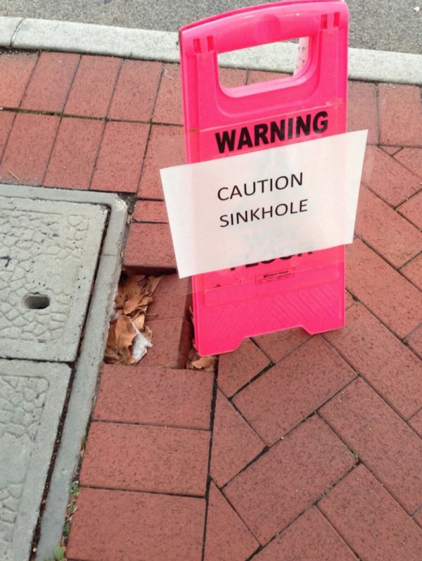 floor - Warning Caution Sinkhole