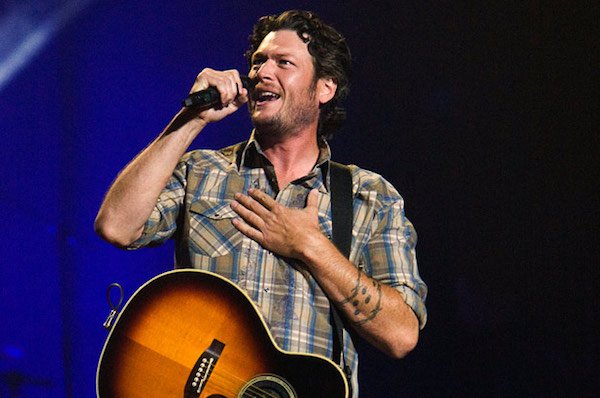 Blake Shelton’s Demands:
1 bag Dunkin Donuts coffee
1 bag espresso blend (Starbucks)
1 4 Pack of 5 Hour Energy
1 Case of Bud Light (cans only)
1 Case of Miller Lite (cans only)
2 Bottles of Bacardi Clear Rum
2 Bottles of red wine (Cabernet Sauvignon)
3 3-packs of Blue Orbitz gum
1 package of peppered or teriyaki beef jerky
1 bag of Hershey’s Chocolate Minis