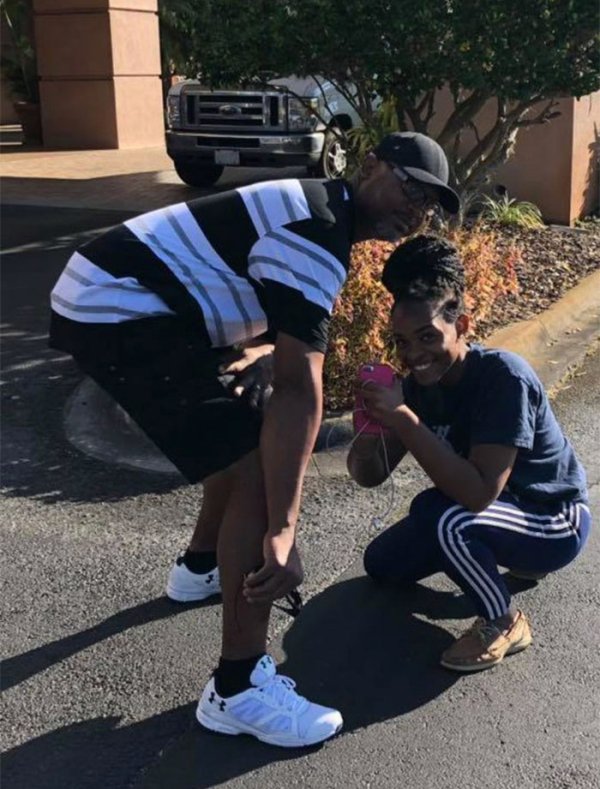 Father helps daughter cope with her stress over Valentine’s Day in best way possible