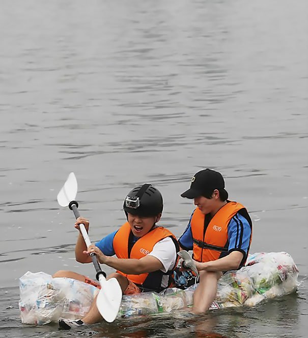 Korean students make a raft out of potato chip bags to prove they have too much air in them.