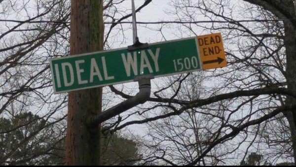 street sign - Dead End Ideal Way 1500