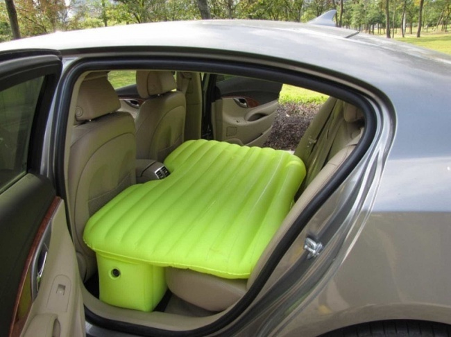 Finally, you can sleep comfortably in your car!