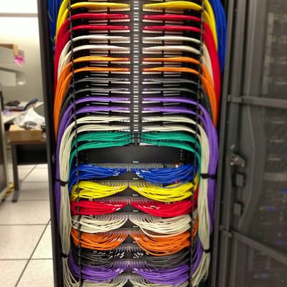 22 pieces of cable management porn