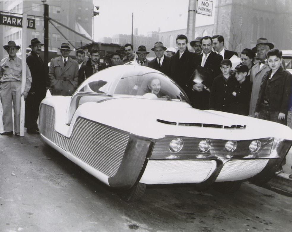 The Astra-Gnome with the sound chamber acrylic glass bubble canopy in the US, in 1955.