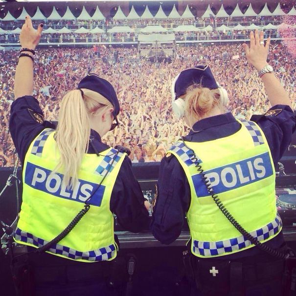 its da sound of da police - Polis Polis Astercraft