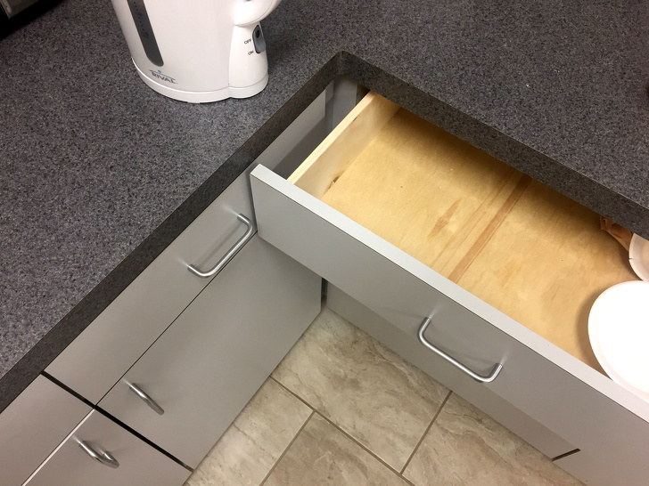 “Neither drawer can open completely.”