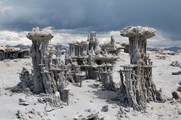 Sand tufas shaped by wind and time in California