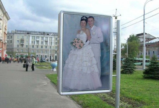 25 Incredibly Awkward Russian Wedding Photos