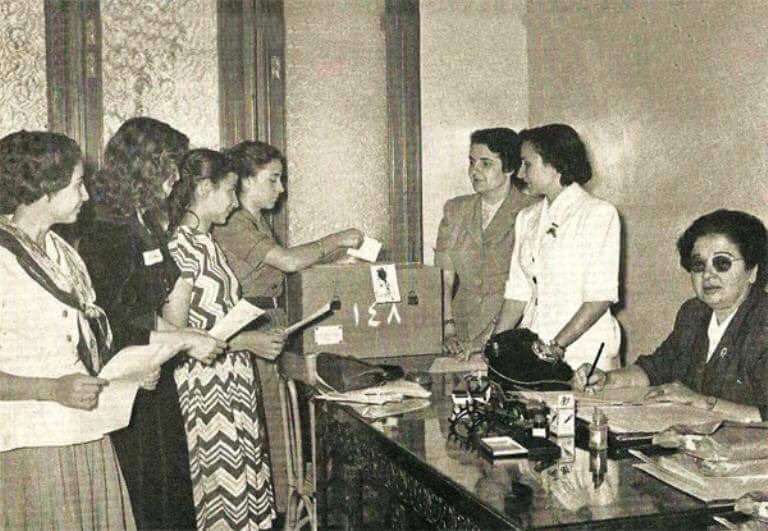 Women casting their votes in Syria in 1957.