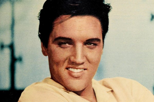 Elvis Presley was a natural blonde. He started dying his hair in high school.