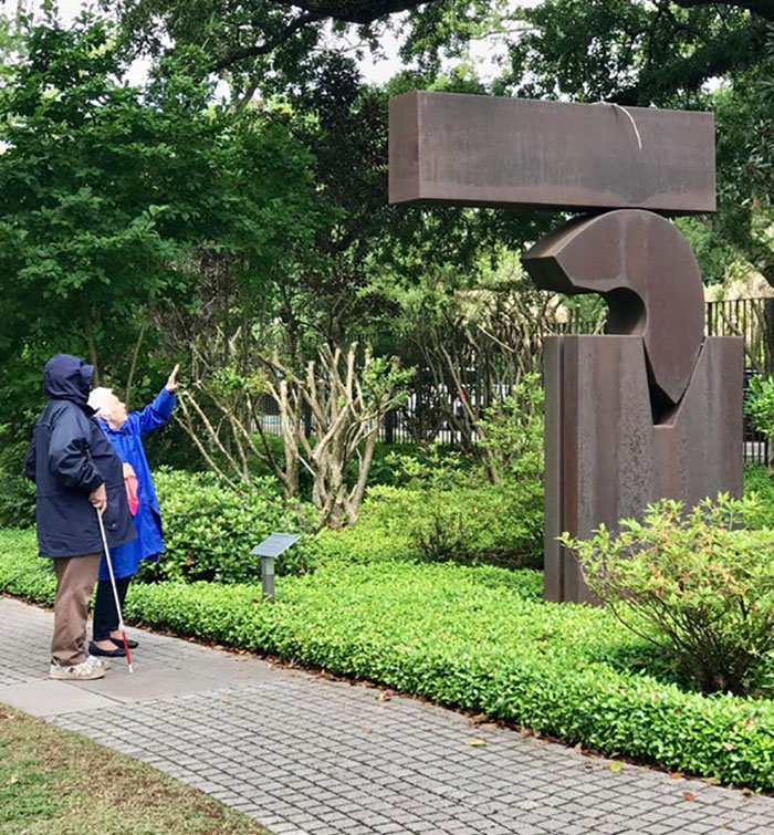 Saw This Sweet Old Lady Passionately Describing Every Sculpture To Her Blind Husband At The Art Museum