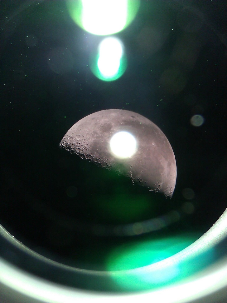 Photo of the moon taken through my telescope looks like it was taken through a spaceship window.