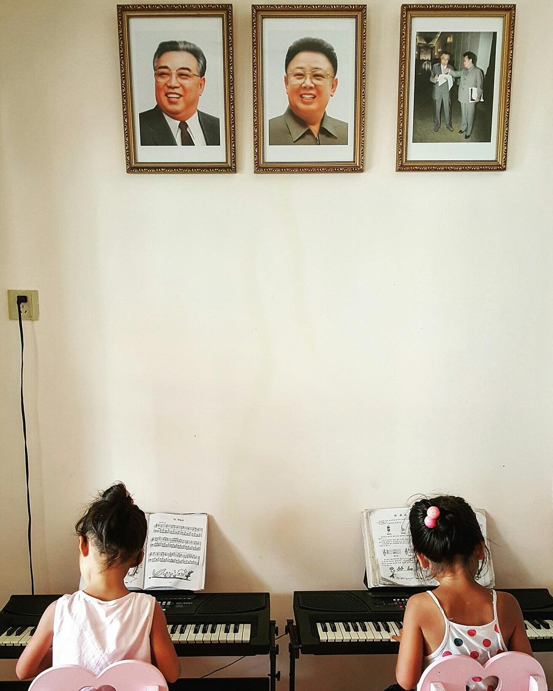 30 photos of everyday life from North Korea