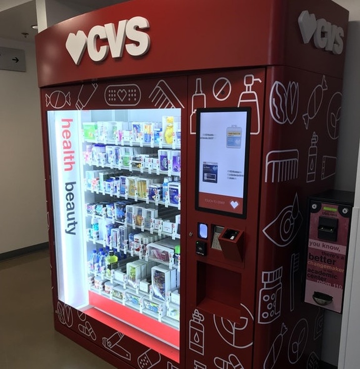 A vending machine full of medicine and hygiene products has been installed in an ordinary school.