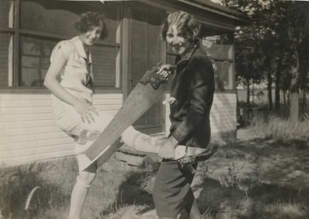 2 Friends goofing off in the US in 1928.