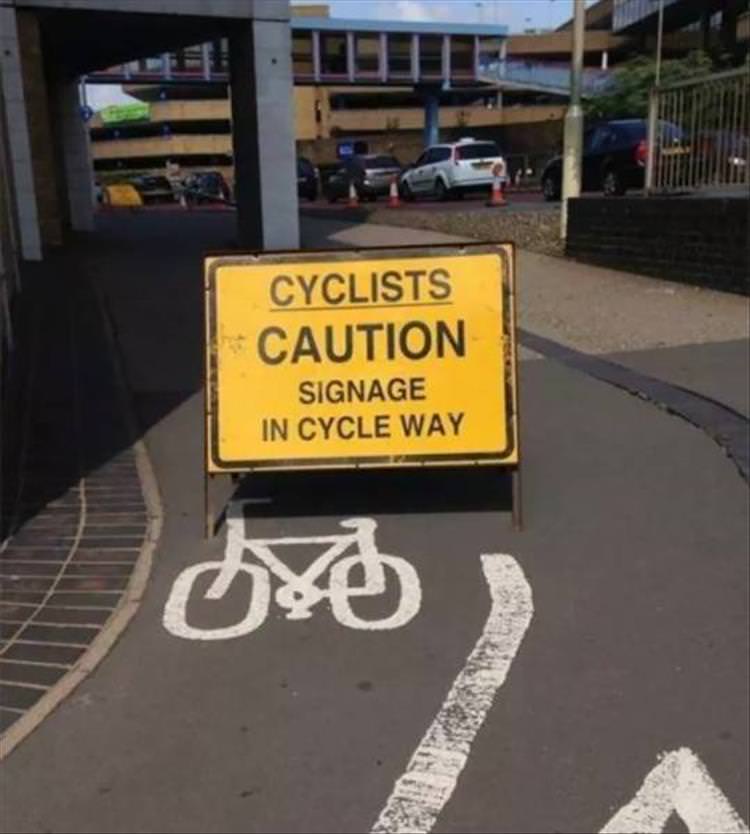 stupid signs - Cyclists Caution Signage In Cycle Way