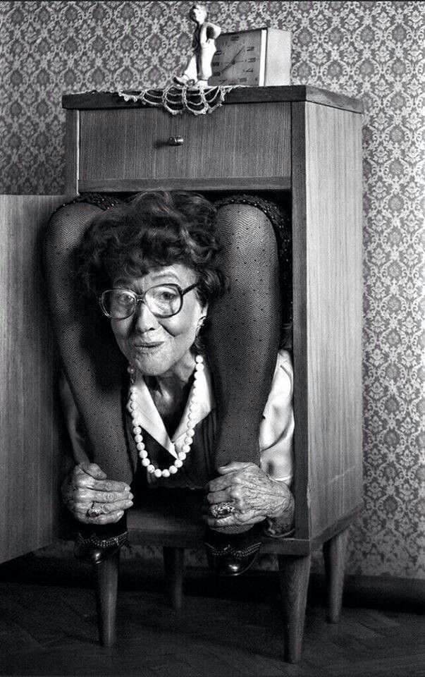 An older flexible woman in the US in 1977.
