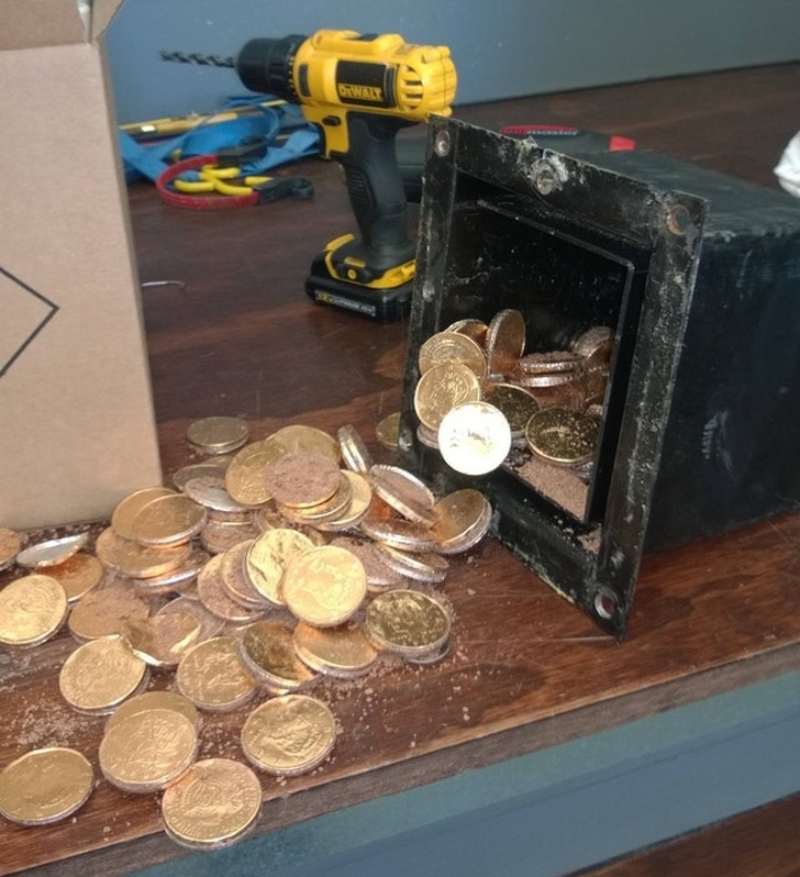 “Found a safe at work and opened it...”