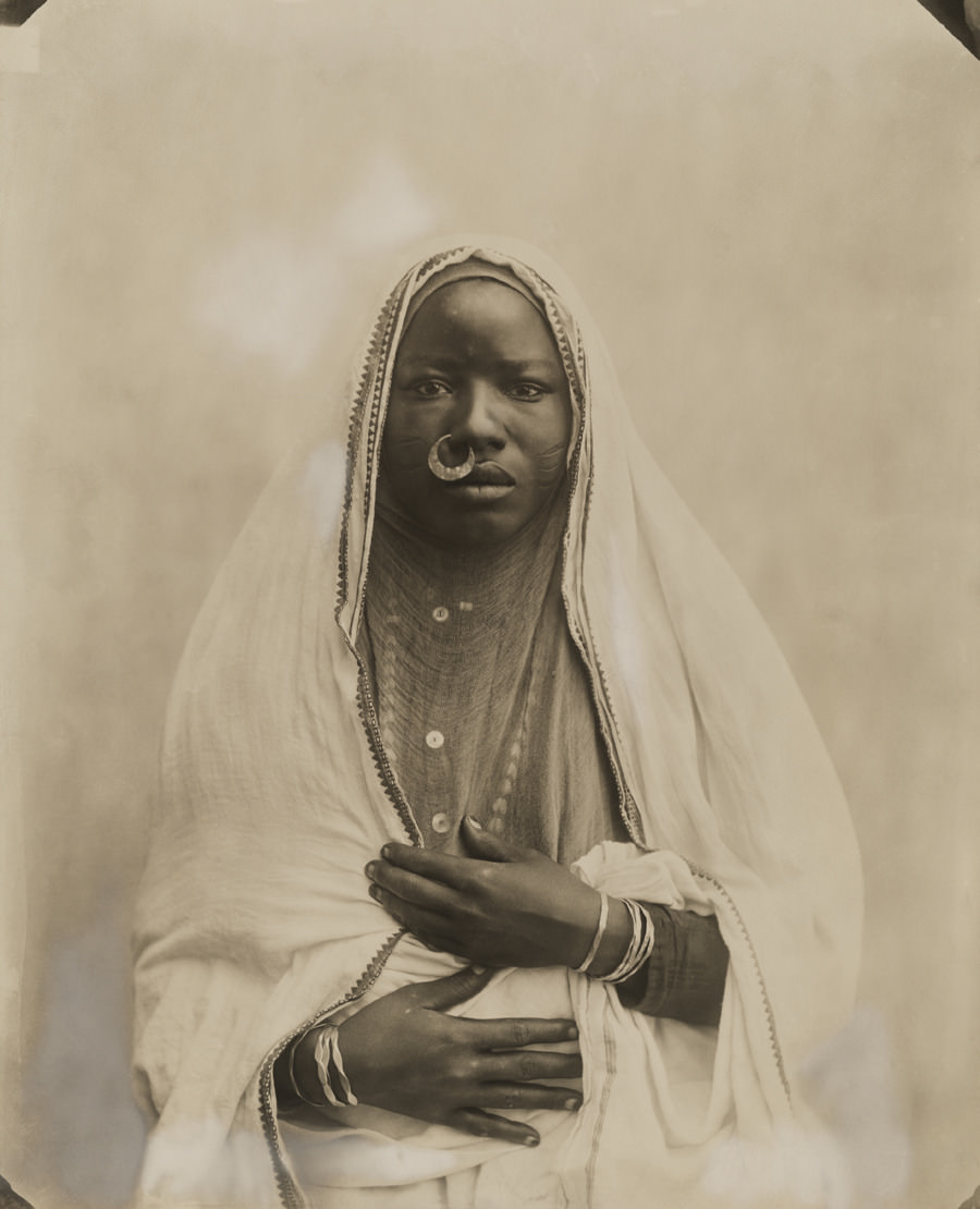 A woman from Sudan in 1921.
