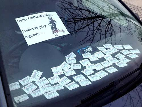 40 notes left on cars for various reasons