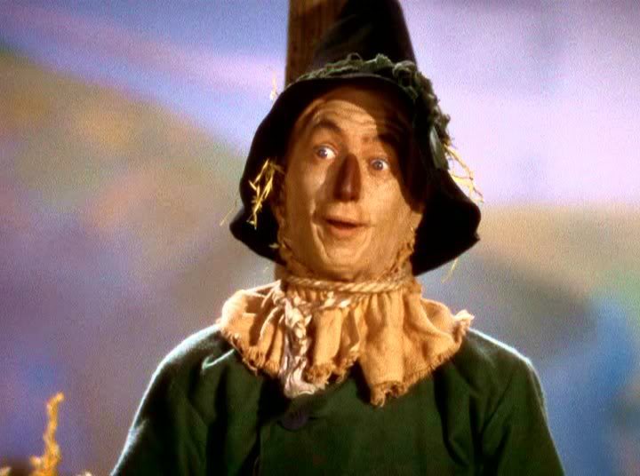 The snow in ‘The Wizard of Oz’ was asbestos. The Wicked Witch’s broom was made of asbestos, as was the Scarecrow’s entire outfit despite the fact that asbestos’ health risks were already known at the time in 1939
