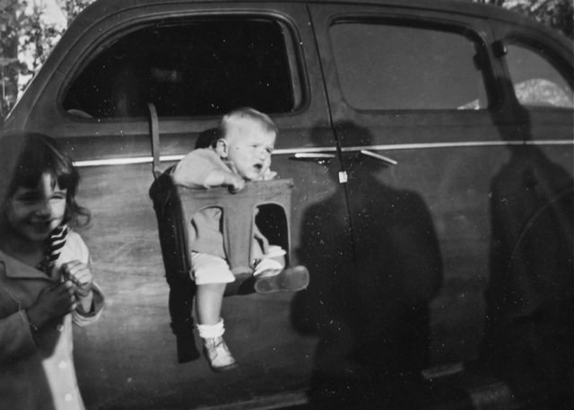 A special car baby seat in the US in 1946.