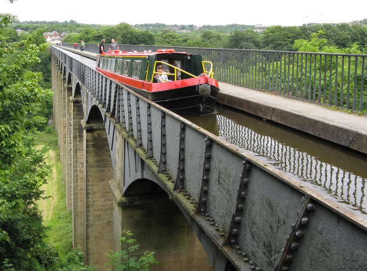 An 18-arched aqueduct with a waterway in North-East Wales