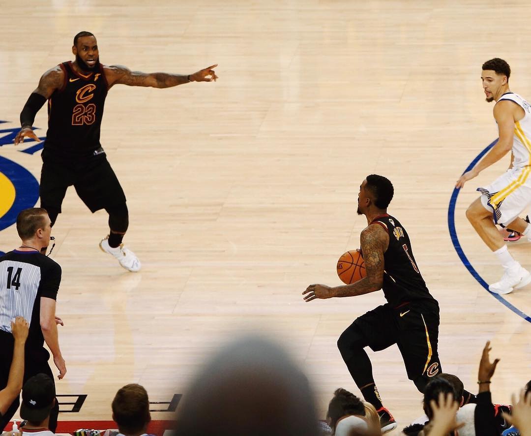 The exact moment LeBron decided to bounce