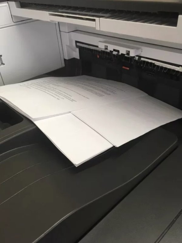 This college’s printer rotates between each document, so no longer need to rifle through another student’s stuff to find your own.