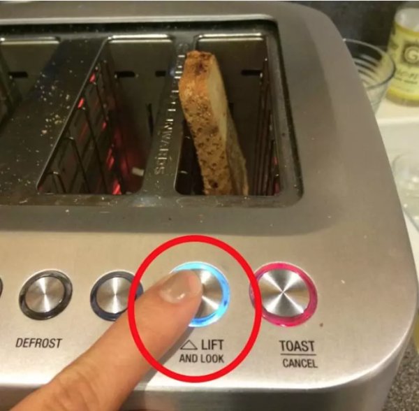 This toaster has a “lift and look” button when you want to check your toast’s progress.