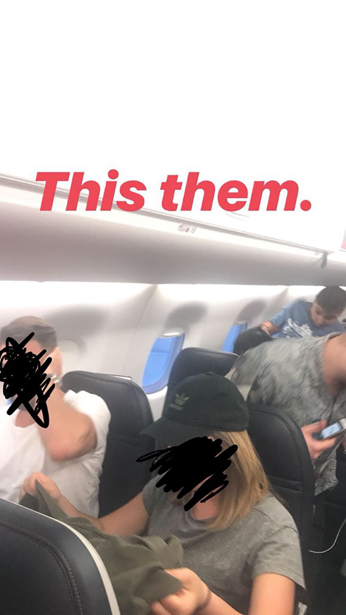 Woman Switches Plane Seats With A Stranger, Live-Tweets New Seat Mates Flirting